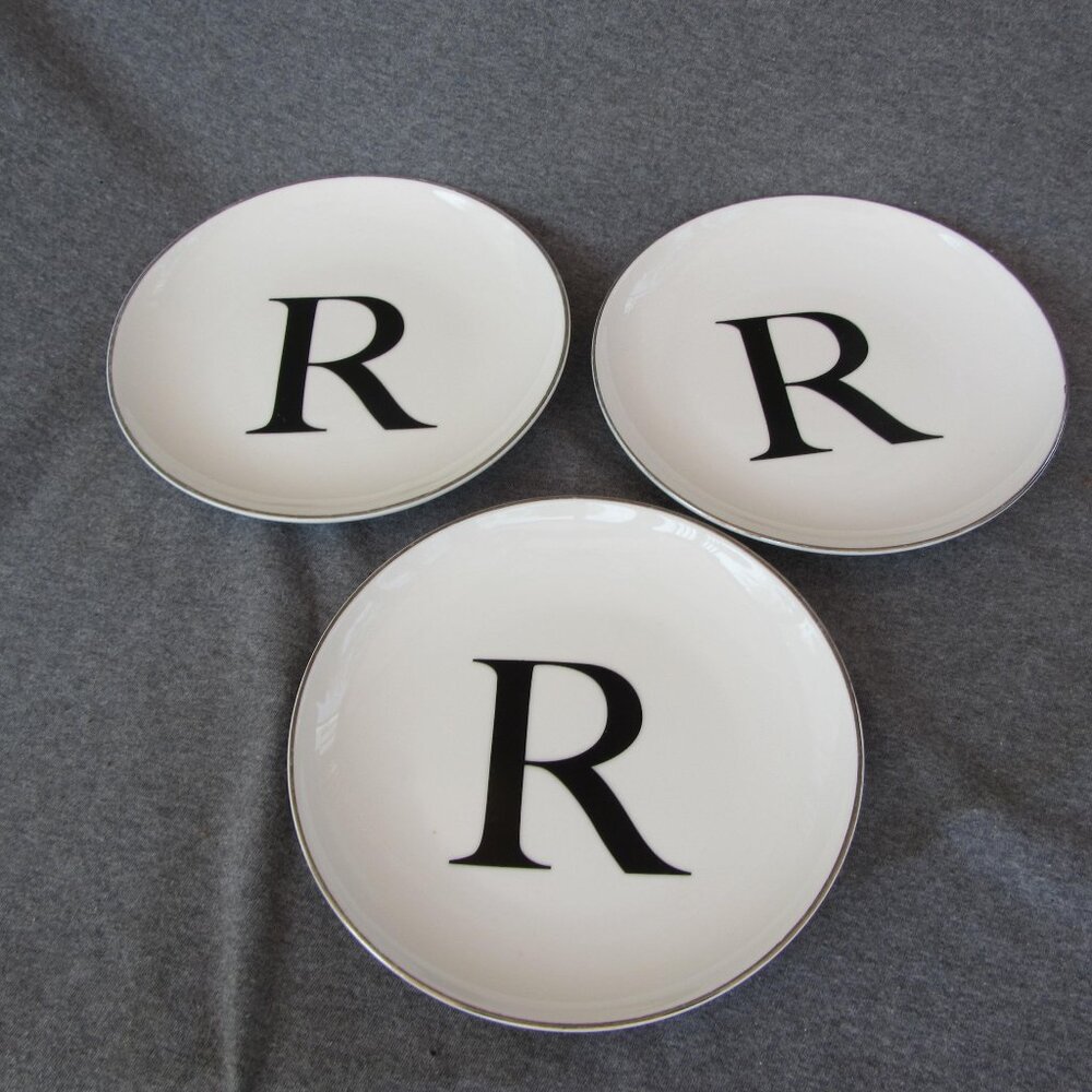Caskata Studio Anthropologie initial monogram "R" plate set of 3 (W3369)